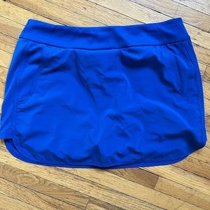 VINEYARD VINES ELECTRIC BLUE GOLF SKORT